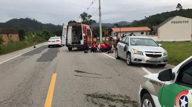 Grave acidente na SC-410 em S&atilde;o Jo&atilde;o Batista