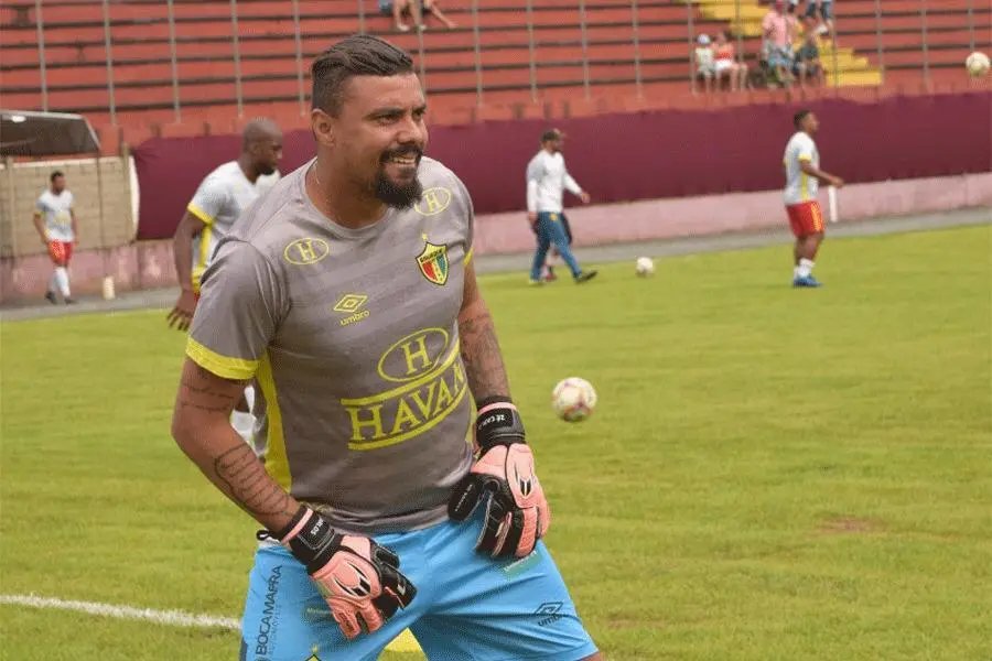 Z&eacute; Carlos vive expectativa para a quarta final em menos de um ano