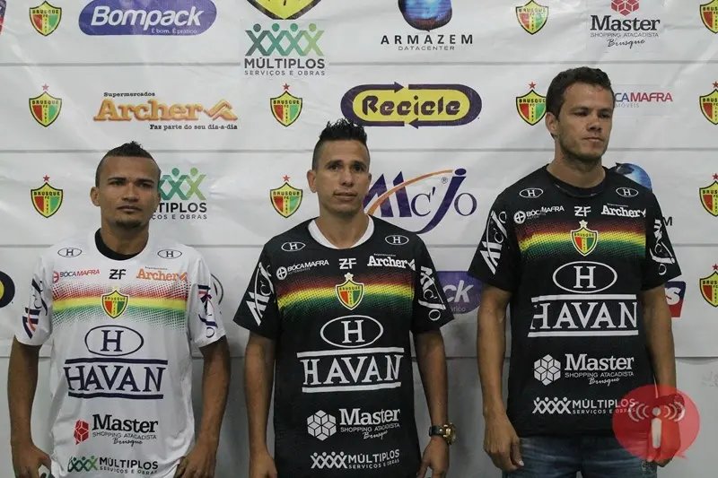 Três novidades no grupo que inicia os treinos