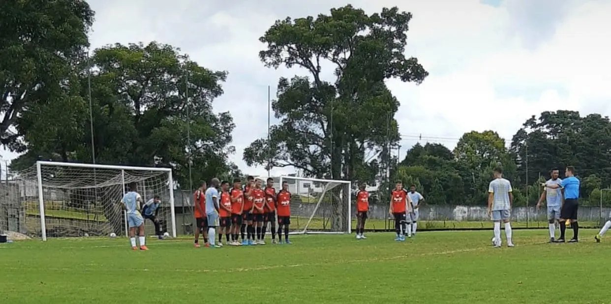 Brusque empata em jogo-treino diante de equipe sub 23 do Athletico-PR
