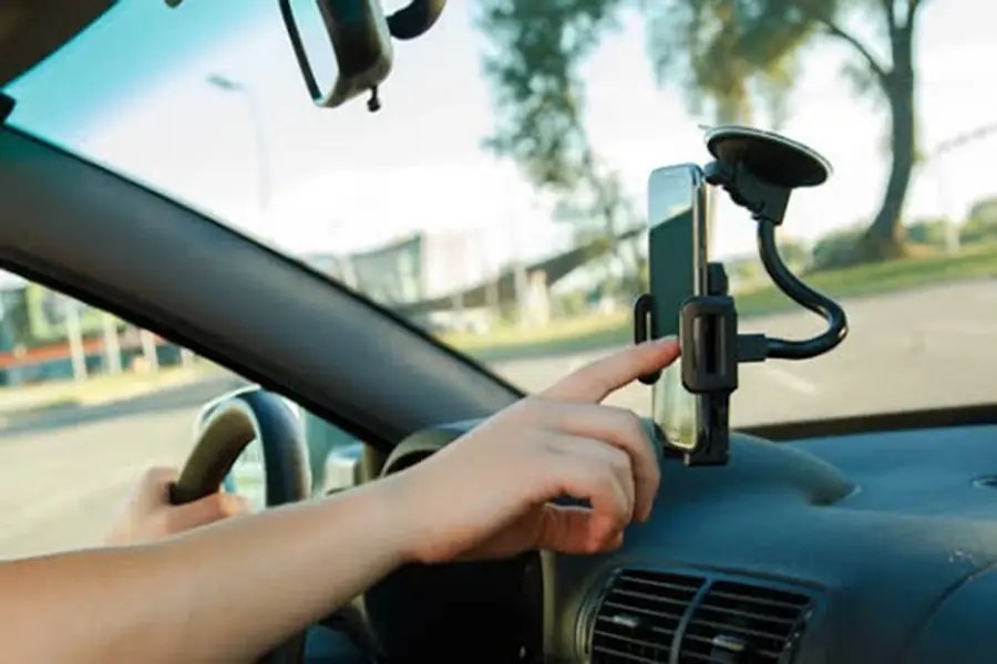 Motorista de aplicativo &eacute; assaltado 