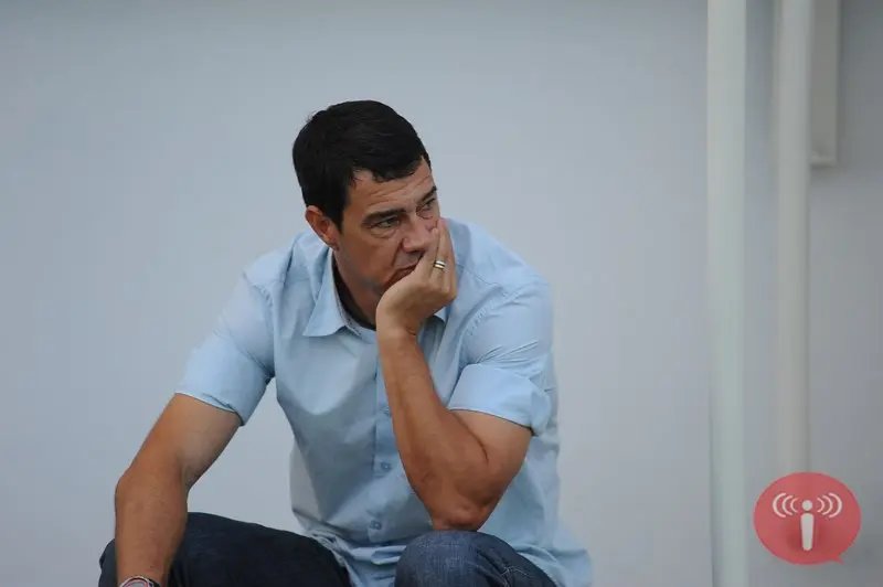 Perrô fica ou não??