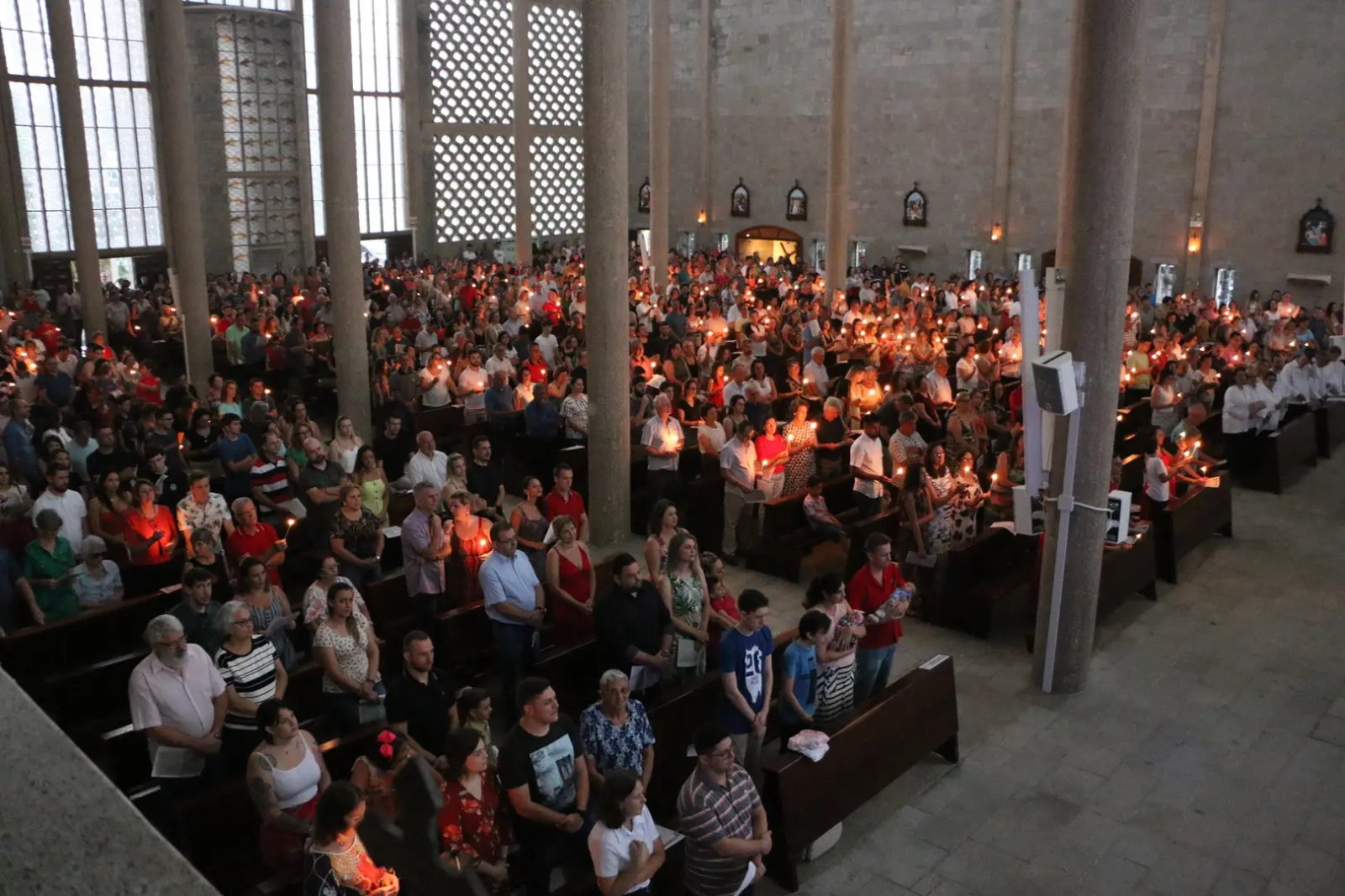 Missa solene celebra o Natal na Par&oacute;quia S&atilde;o Lu&iacute;s Gonzaga