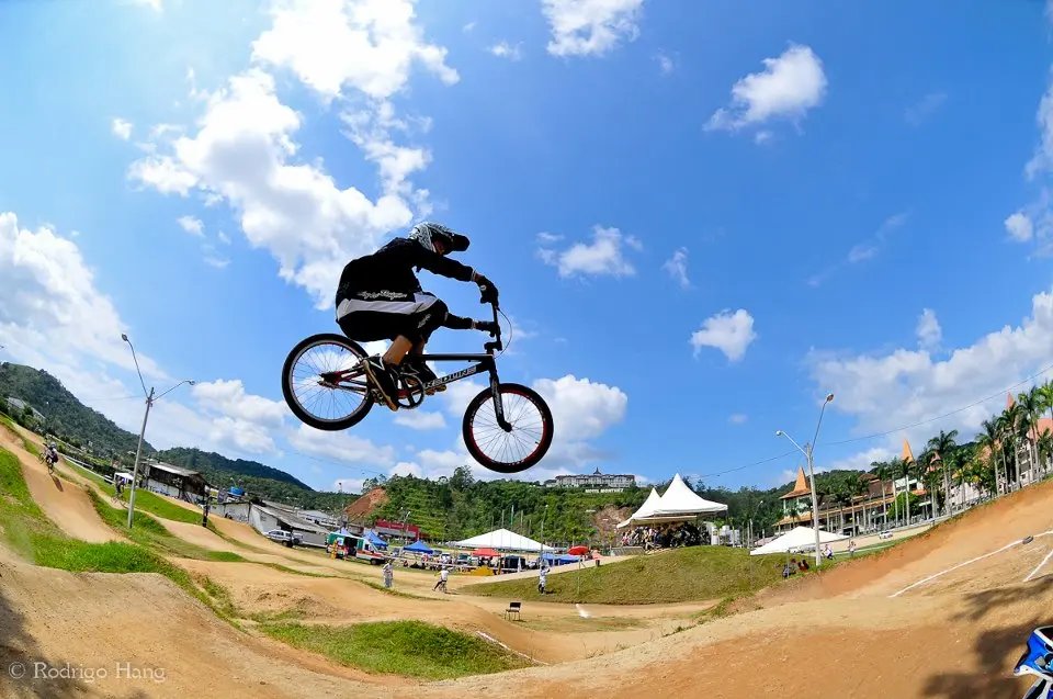 Brusque no Brasileiro de Supercross BMX