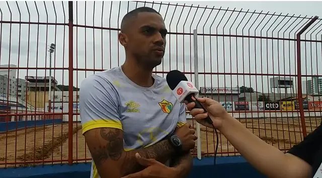 Brusque FC: &ldquo;Tivemos um ano aben&ccedil;oado&rdquo;, afirma o zagueiro Cleyton