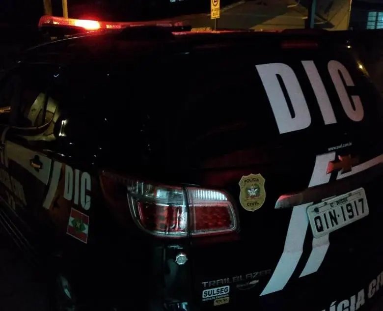Pol&iacute;cia prende homem envolvido em crime cometido em novembro