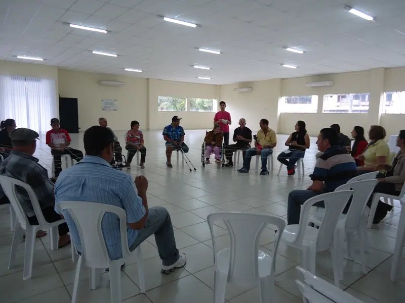 Cras realiza encontro com cadeirantes