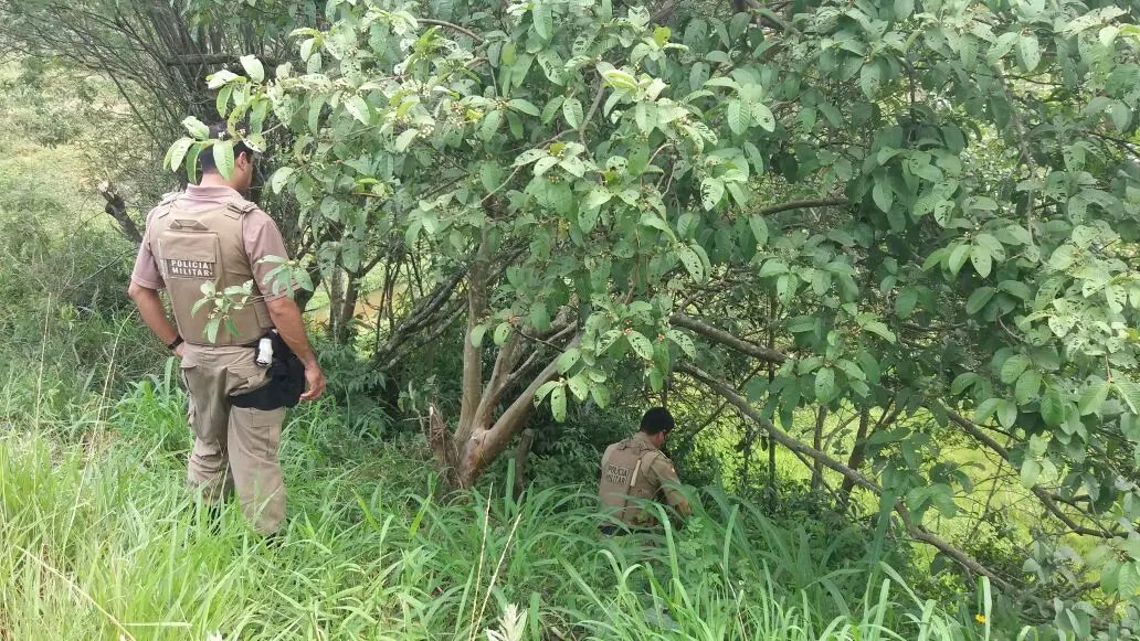 Corpo é encontrado às margens da Ivo Silveira