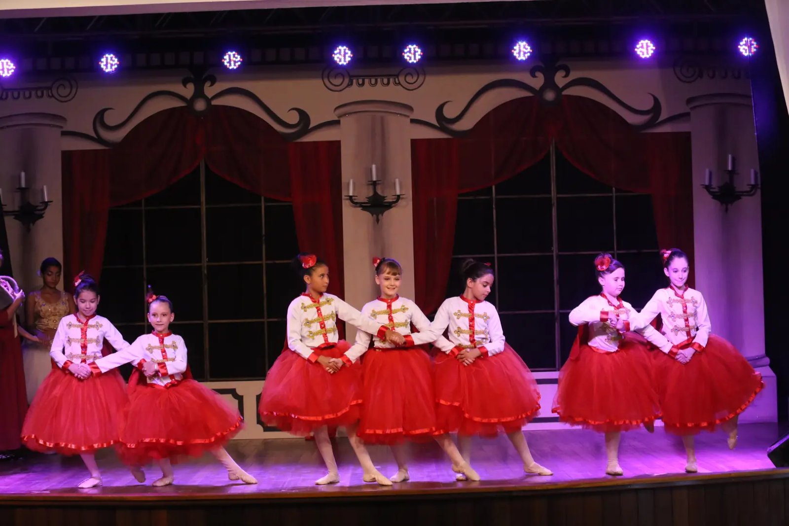 Guabiruba realiza espet&aacute;culo Magia do Ballet neste fim de semana