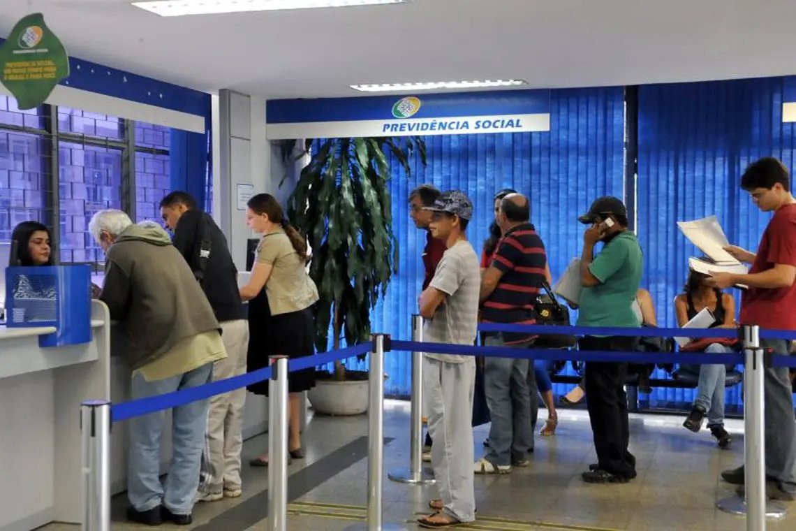 Sai regra para benefici&aacute;rio que vive no exterior comprovar vida