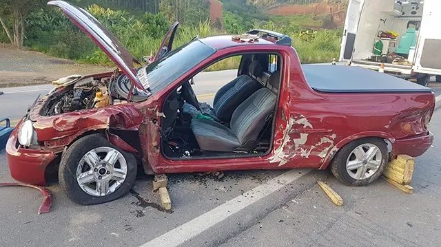 Acidente na Rodovia Jorge Lacerda