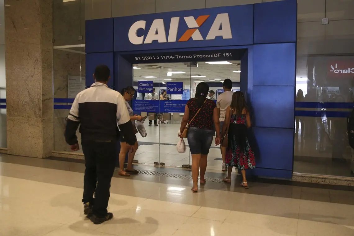 Nascidos em abril e maio podem sacar FGTS a partir de hoje
