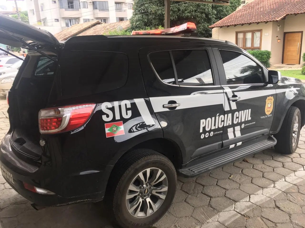 Pol&iacute;cia Civil cumpre mandado de pris&atilde;o no centro