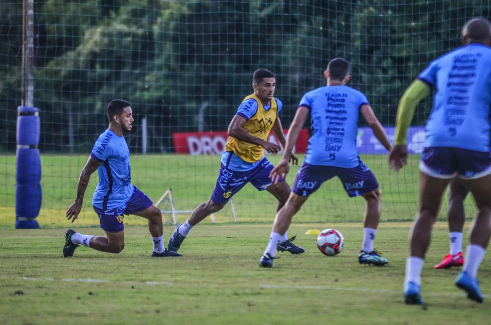 Brusque faz treino t&aacute;tico para encarar o Londrina
