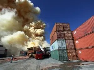 Decretado estado de emergência por causa de incêndio 