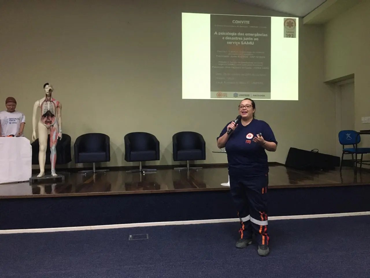 Servidores do SAMU ministram palestra para acad&ecirc;micos