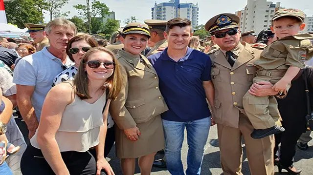 Policial militar de Brusque se forma em sargento