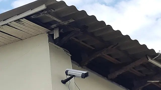 Escola Jo&atilde;o Boos n&atilde;o oferece condi&ccedil;&otilde;es seguras