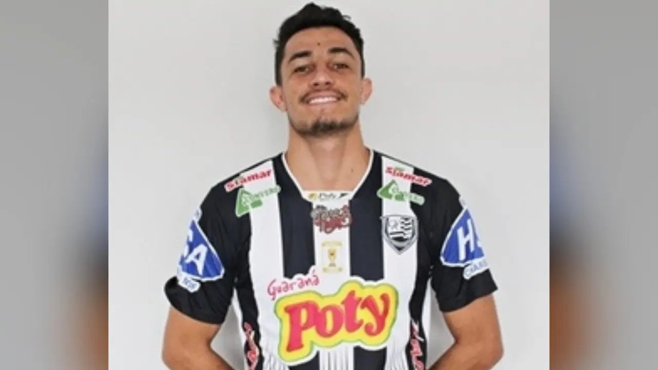 Brusque anuncia contrata&ccedil;&atilde;o de lateral-direito para temporada 2023
