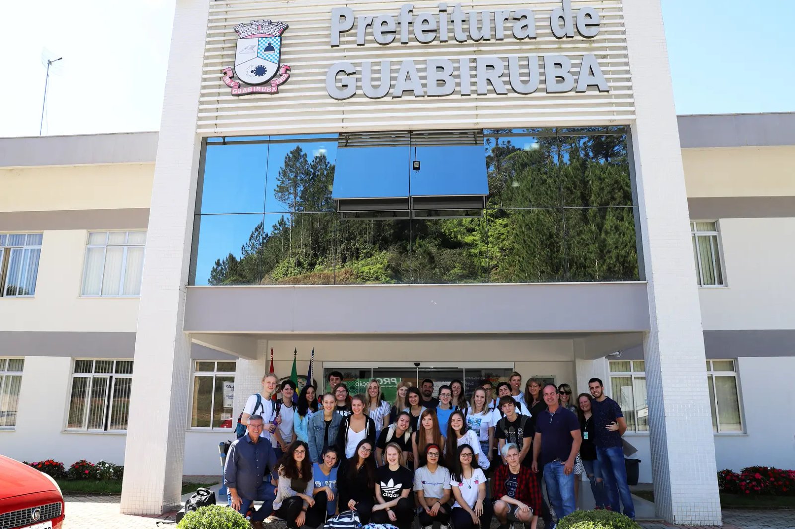 Intercambistas alem&atilde;es passam o dia em Guabiruba e conhecem a cidade