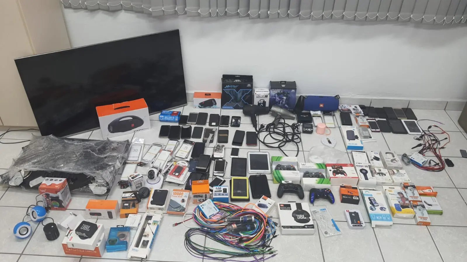 (V&Iacute;DEO) Identificados autores de furtos no Santa Terezinha