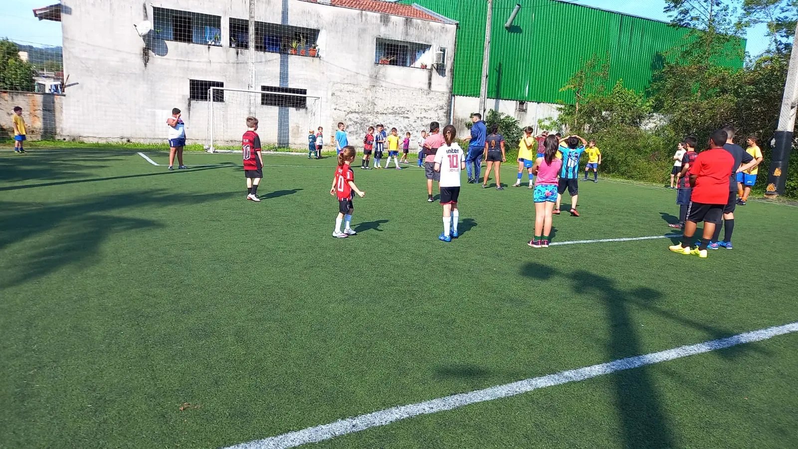 (V&Iacute;DEO) Associa&ccedil;&atilde;o realizar&aacute; Futebol Social em prol dos refugiados