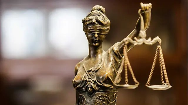 Beb&ecirc;s de casal venezuelano encaminhados &agrave; ado&ccedil;&atilde;o devem retornar aos pais, decide TJ