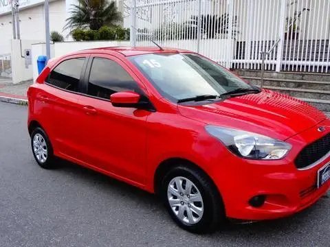 PM encontra carro roubado com placa clonada
