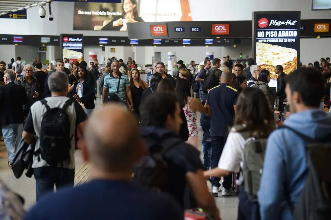 Governo vai aumentar limite de compras no Paraguai para US$ 500