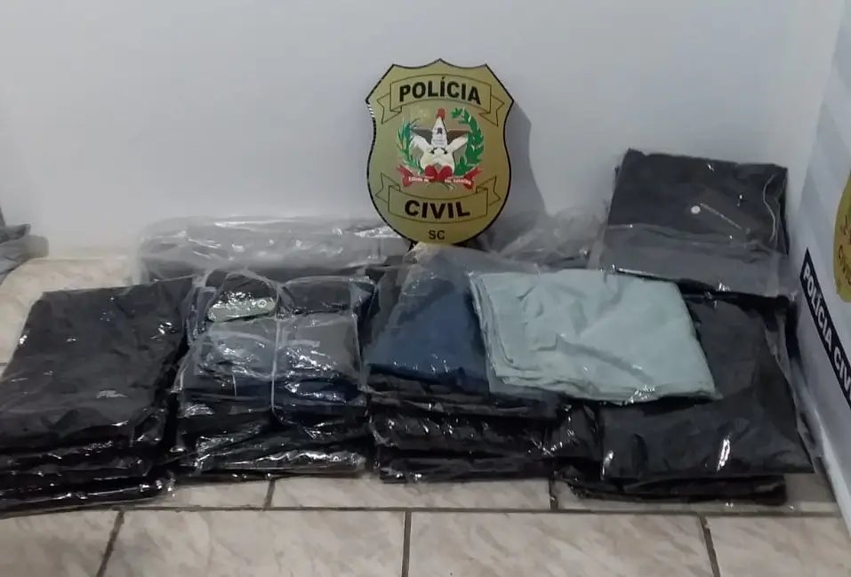 Homem &eacute; preso por furtar objetos e pedir dinheiro para devolver