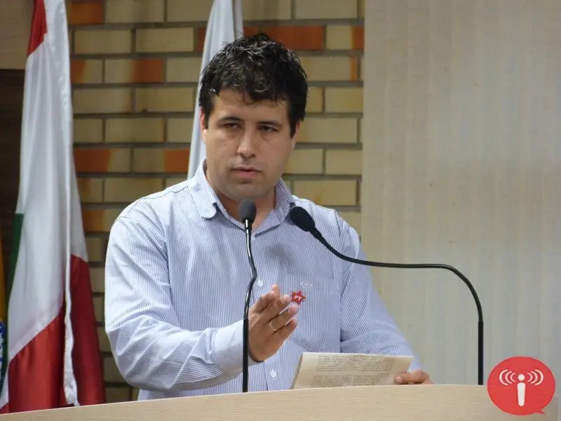 Belotto assume vaga na Câmara