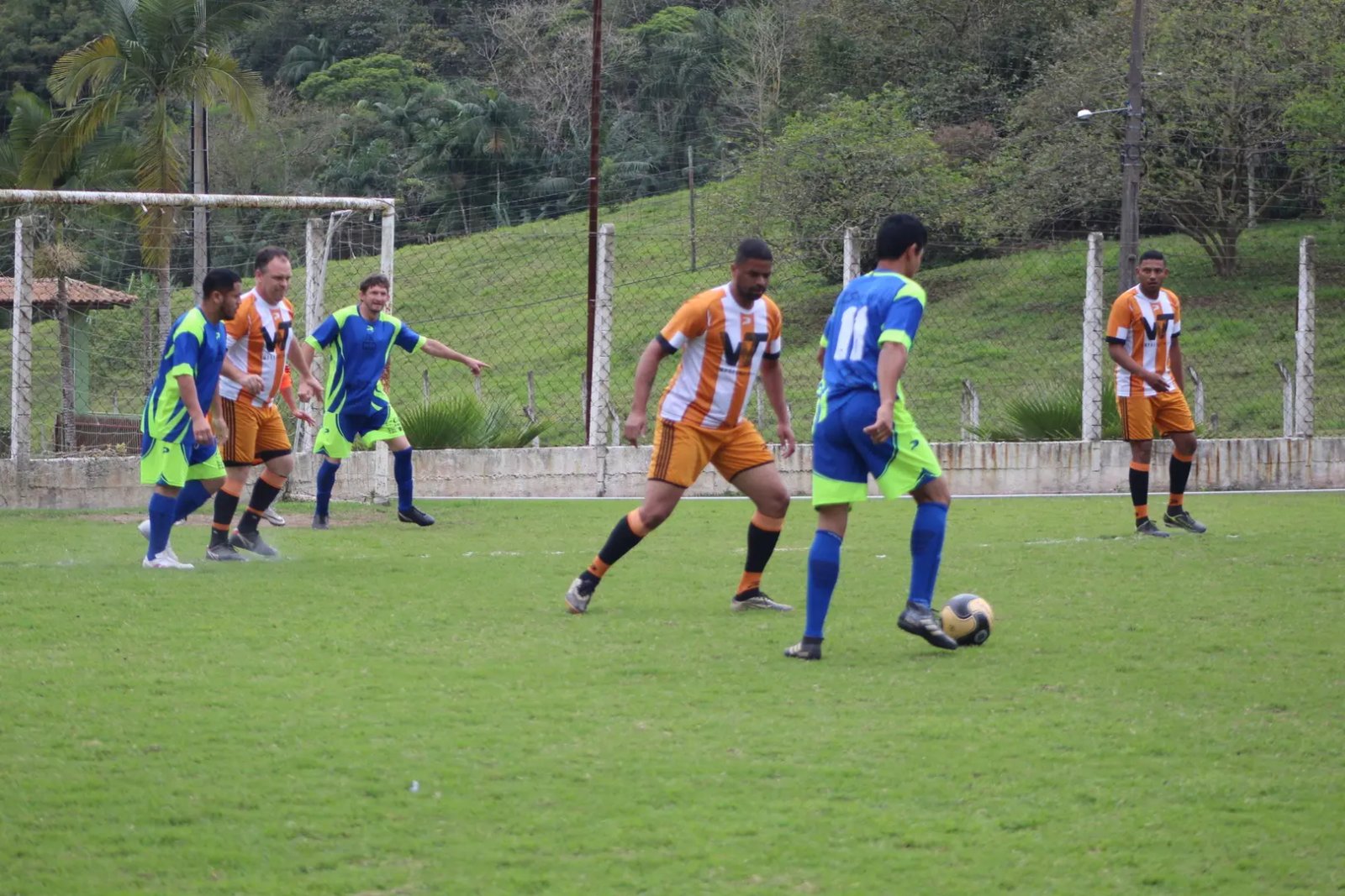 Goleadas marcam abertura do 20&ordm; Campeonato do Sintricomb