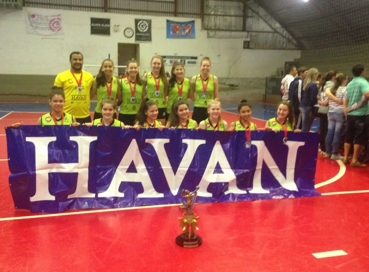 Brusque fica com medalha de prata no estadual