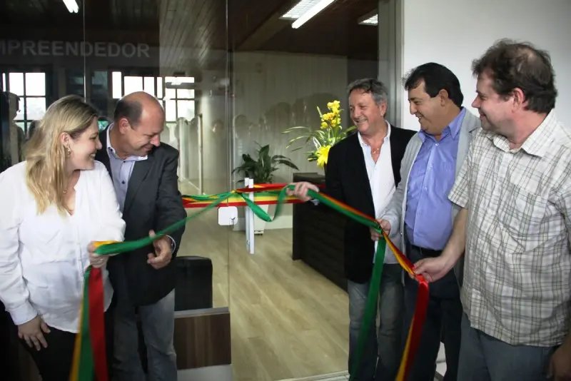 Inaugurada a sala do empreendedor