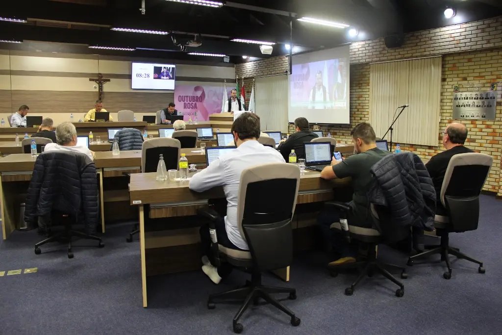 Vereadores afirmam que resultado das urnas precisa ser respeitado