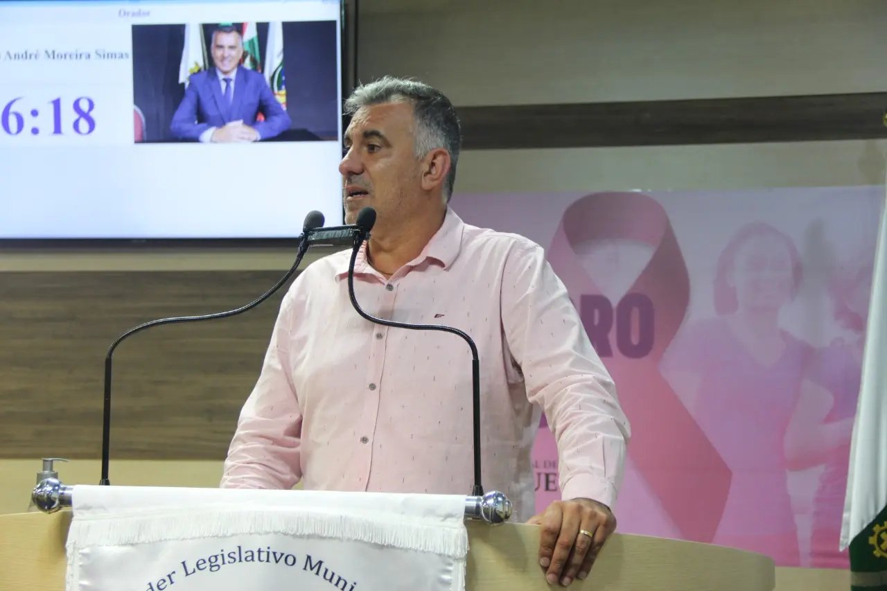 Moradores de rua continuam dando preju&iacute;zos, diz vereador