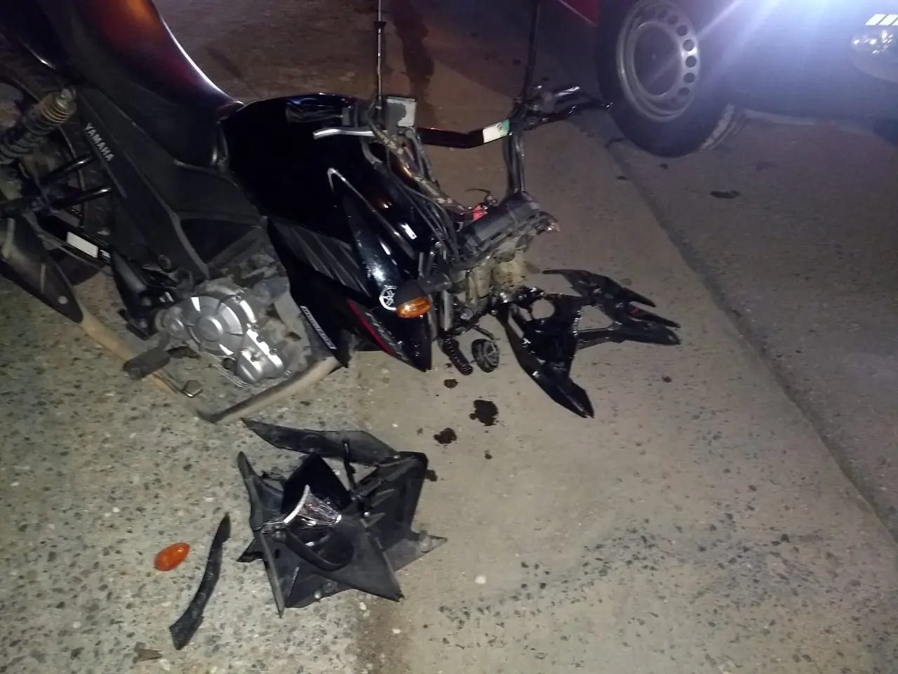 Mulher fica ferida em acidente no bairro Guarani