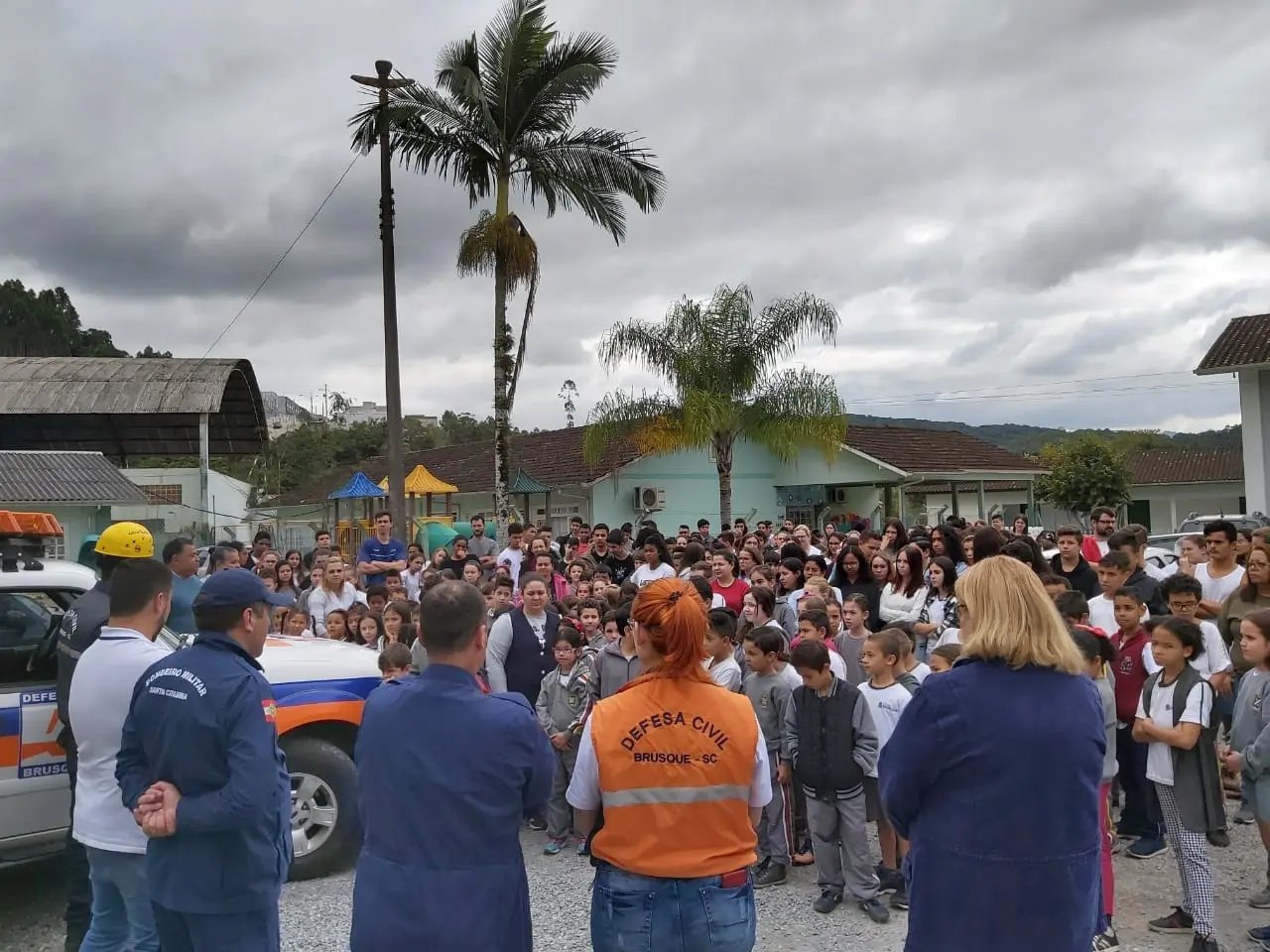 Defesa Civil j&aacute; realizou simula&ccedil;&atilde;o de evacua&ccedil;&atilde;o por inc&ecirc;ndio em duas escolas 