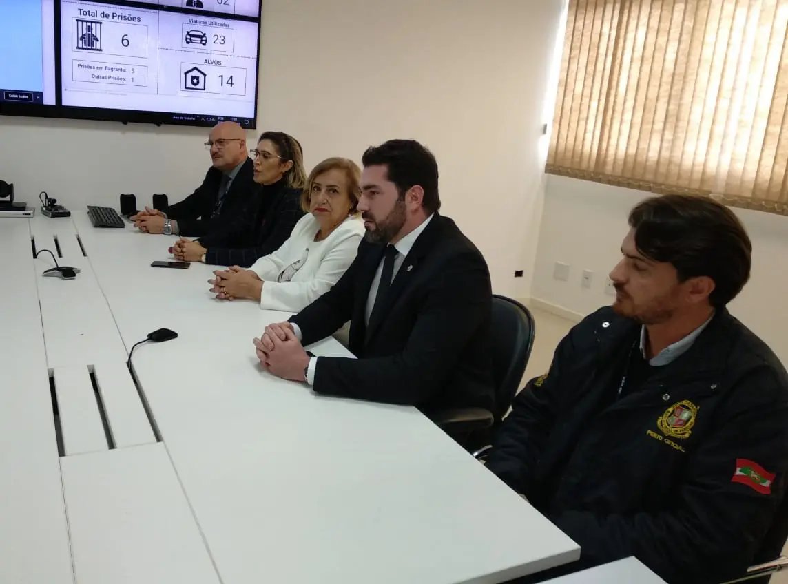 Opera&ccedil;&atilde;o tem seis presos pela Pol&iacute;cia Civil em SC
