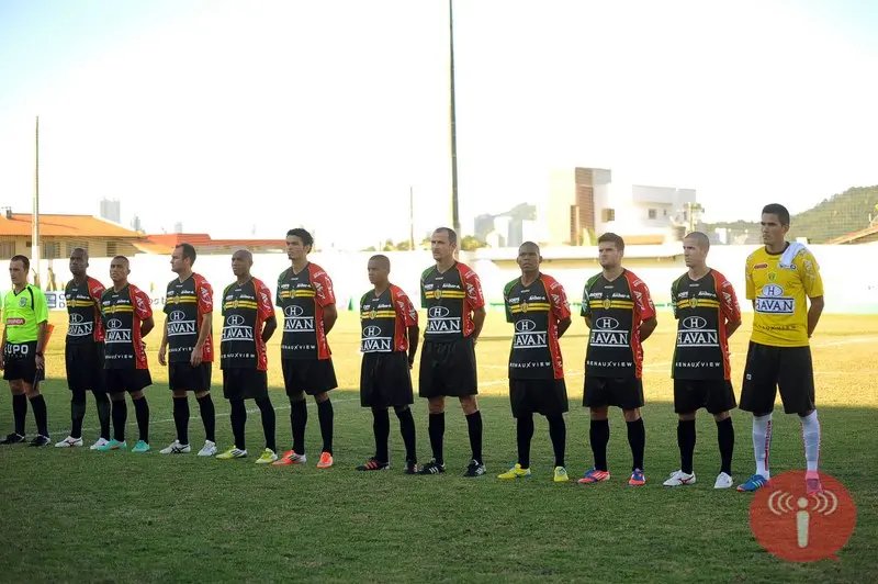 Hino será tocado antes dos jogos de futebol
