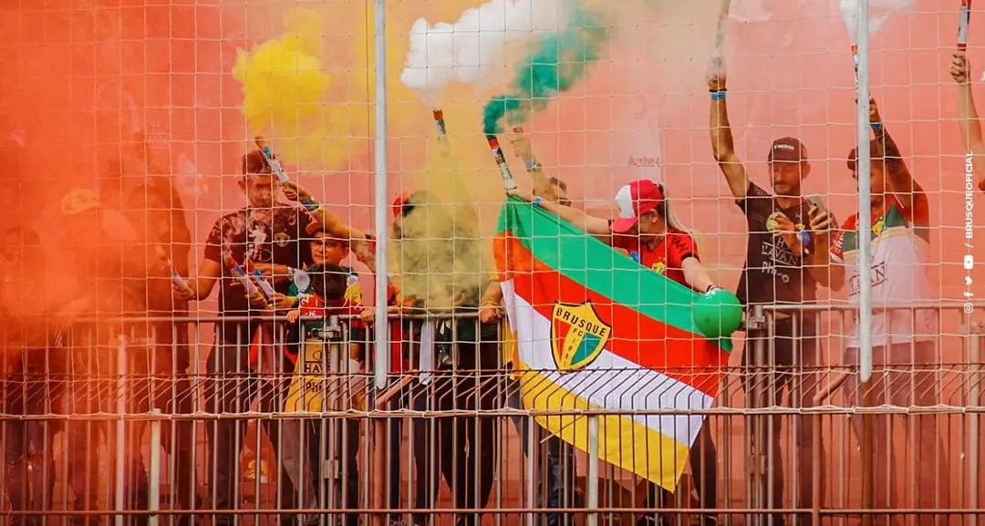 Confira pre&ccedil;os de ingressos para jogo do Brusque