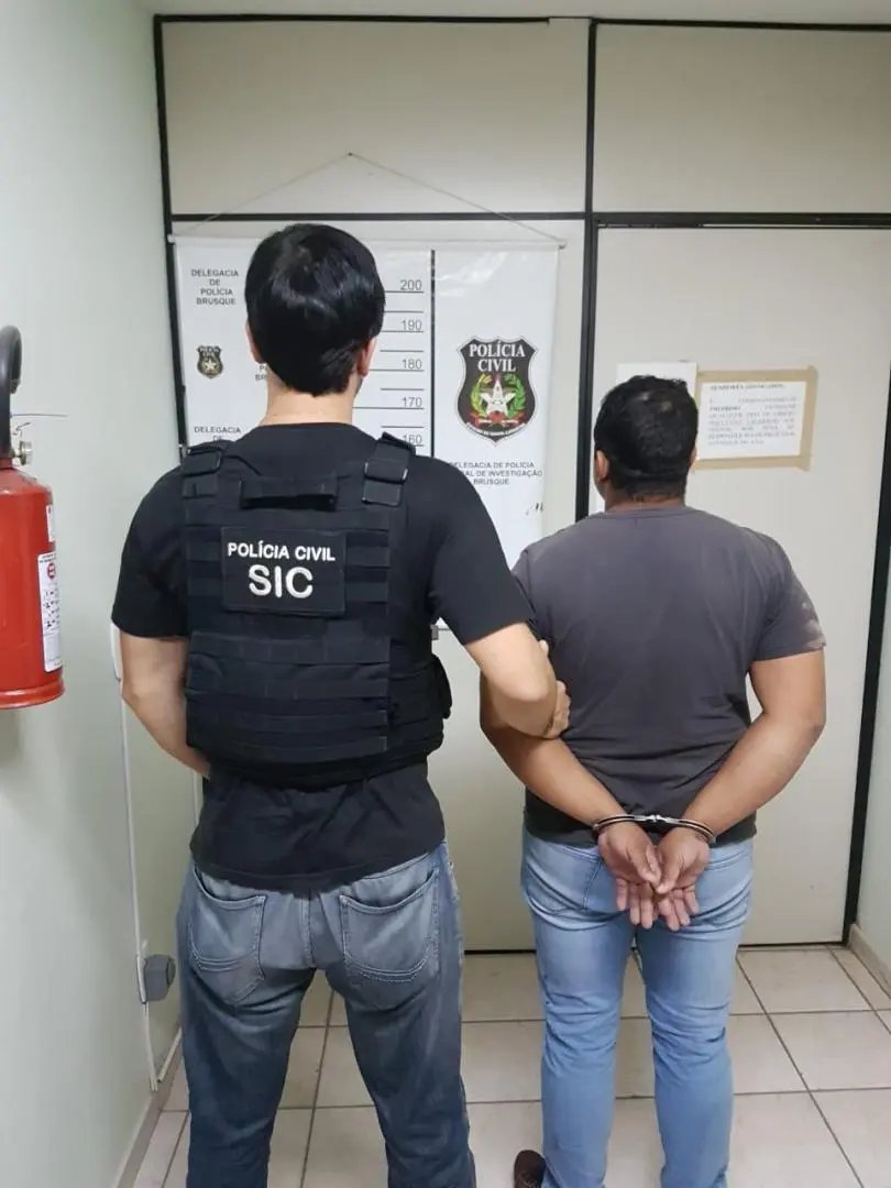 Policiais cumprem Mandado de Pris&atilde;o 