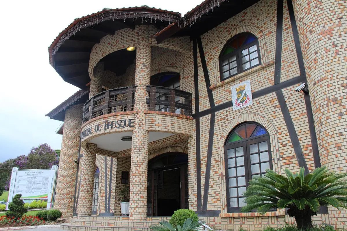 Legislativo decide hoje sobre as contas do prefeito referentes a 2015