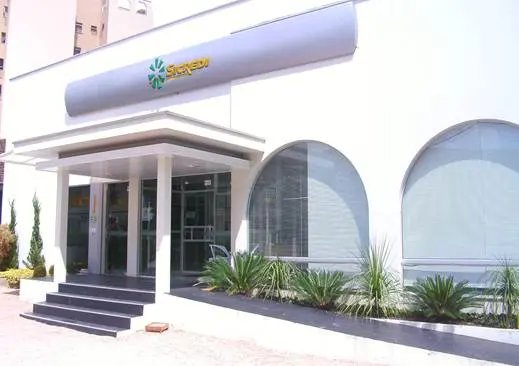 Sicredi reinaugura unidade Brusque