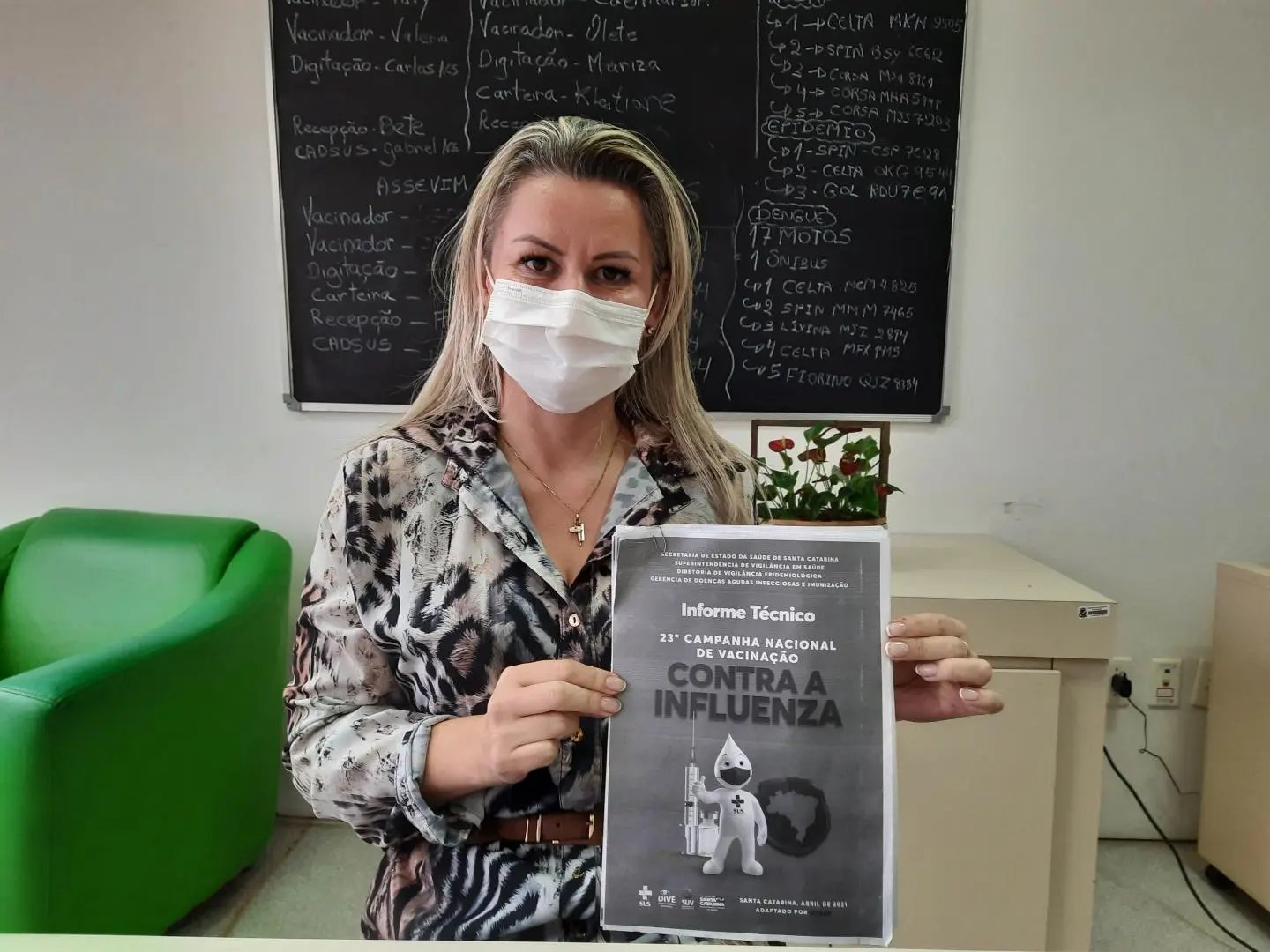 Vacina&ccedil;&atilde;o contra gripe comum come&ccedil;a com altera&ccedil;&atilde;o nos grupos priorit&aacute;rios