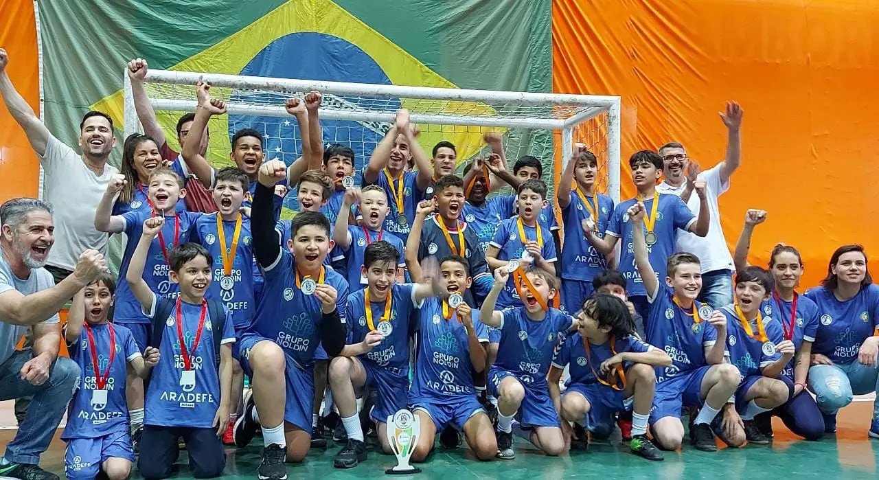 Handebol Brusque conquista t&iacute;tulo no final de semana