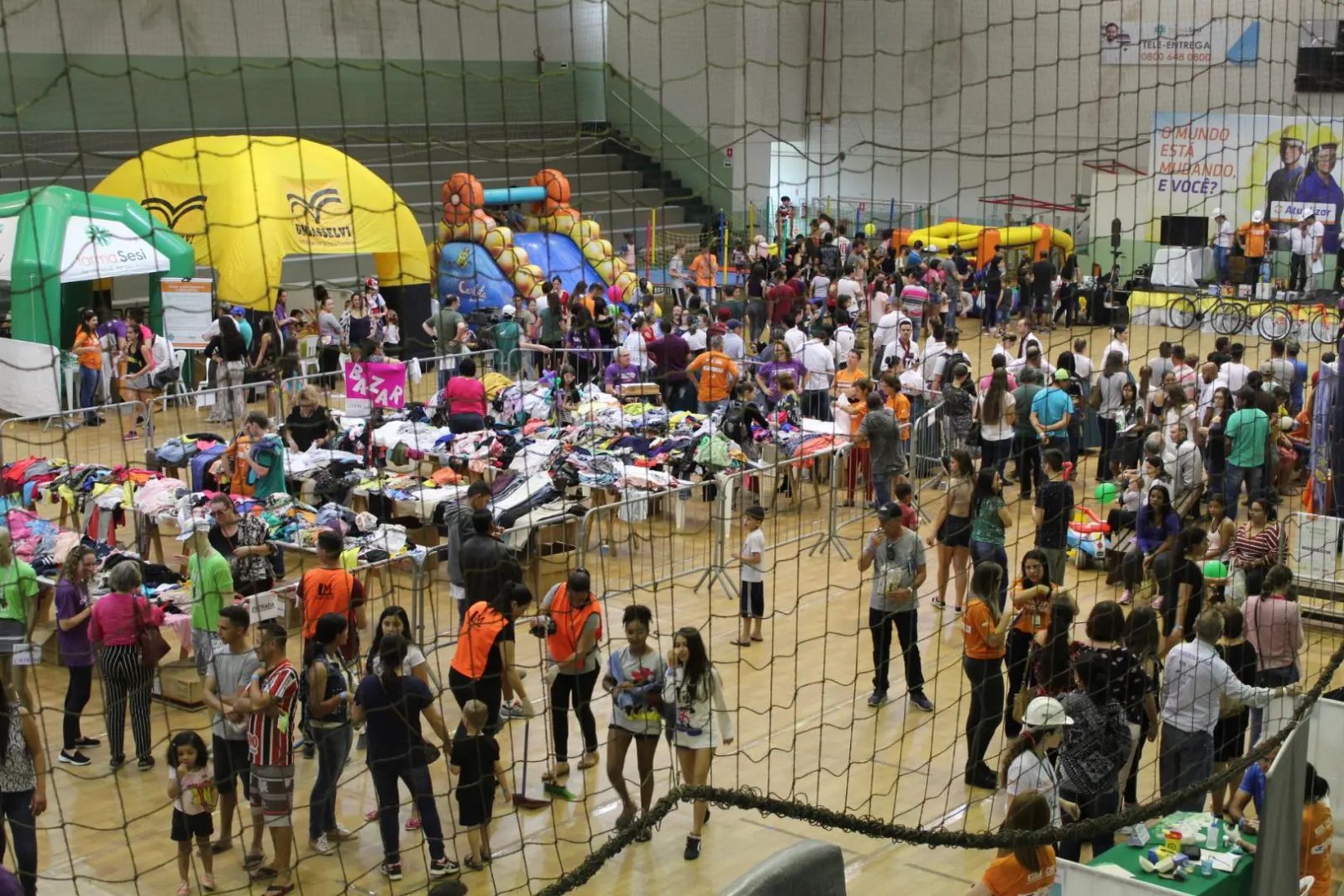Dia Nacional da Constru&ccedil;&atilde;o Social reuniu cerca de 2 mil pessoas