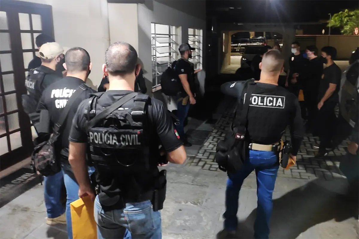 PC cumpre pris&otilde;es em Joinville e Jaragu&aacute; do Sul
