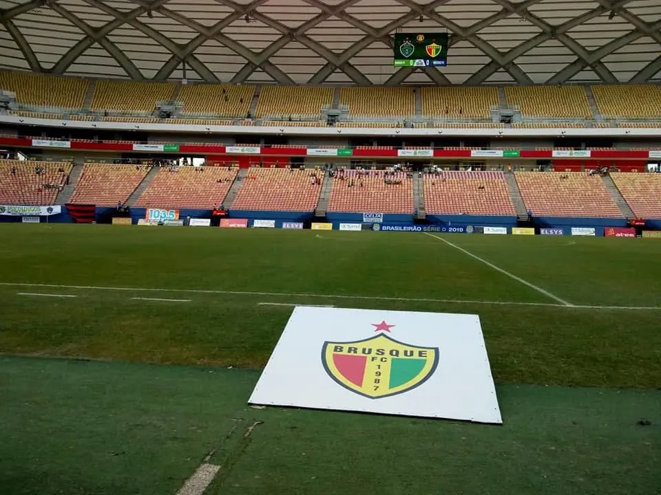 Palco da decis&atilde;o pronto para receber Manaus e Brusque 