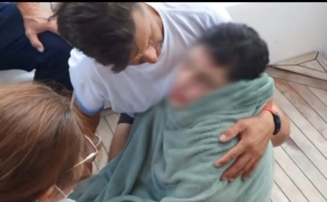 (V&Iacute;DEO) Adolescente autista desaparecido &eacute; encontrado por pescador no mar 
